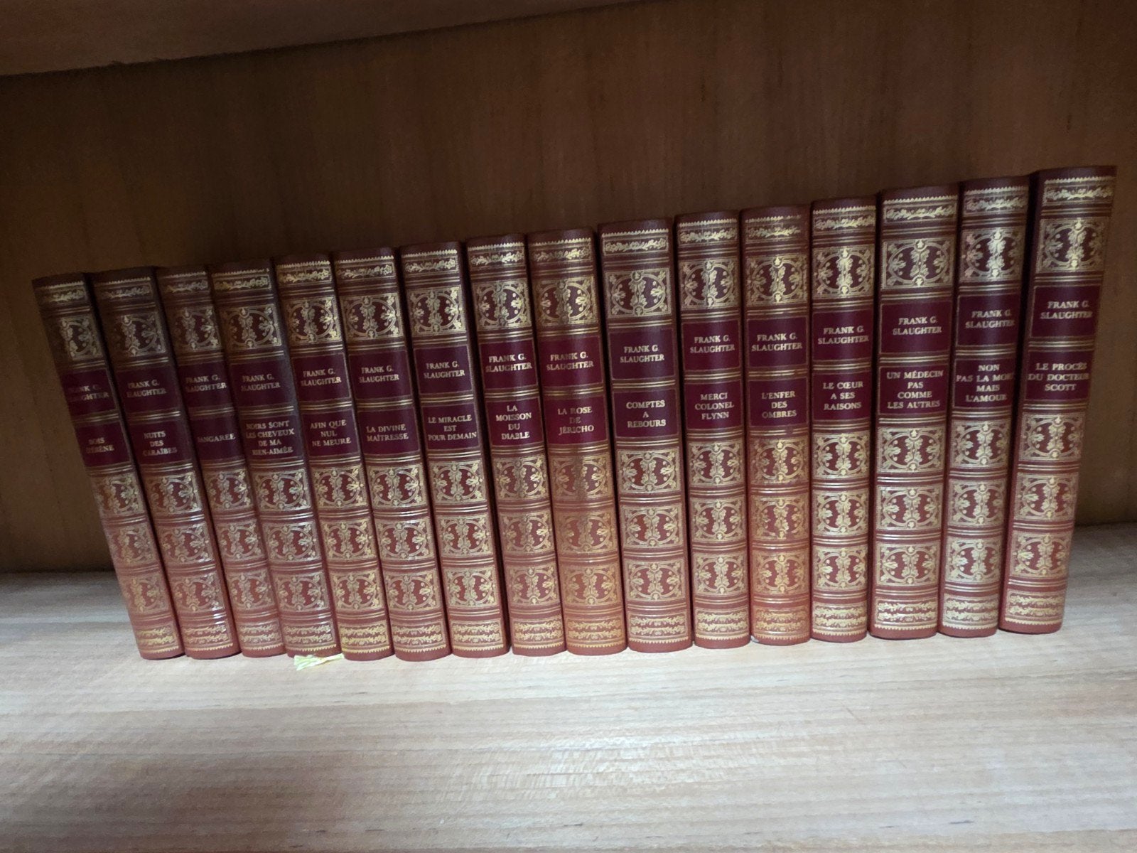 collection livre, Livres, Enlèvement, Comme neuf, Autres sujets/thèmes, Série complète