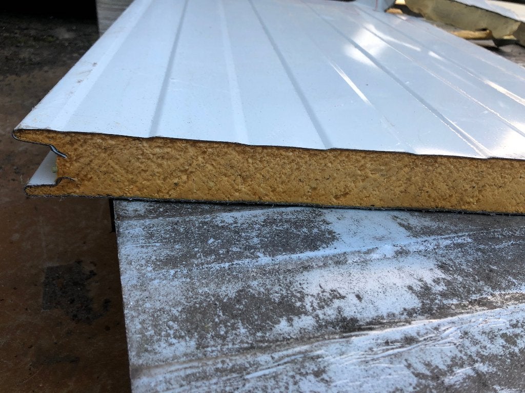 GRATIS sandwich/wandpanelen, Doe-het-zelf en Bouw, Ophalen, Gebruikt, Overige materialen, Dakisolatie