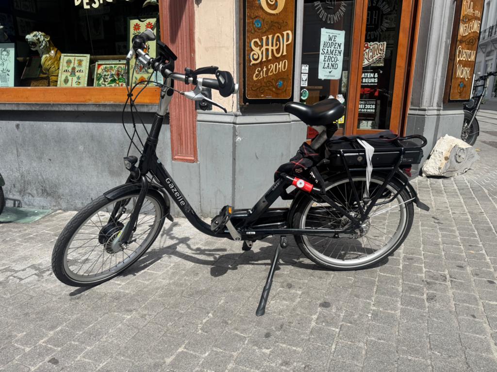 Elektrische Gazelle fiets zwart, Fietsen en Brommers, Elektrische fietsen, Zo goed als nieuw, Gazelle, Ophalen