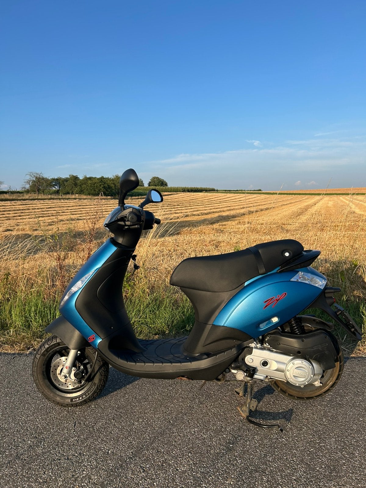 Piaggio zip 2022 A, Fietsen en Brommers, Scooters | Overige merken, Ophalen, Klasse A (25 km/u), Zo goed als nieuw, Benzine