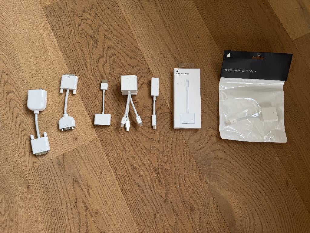 Lot originele Apple adapters – HDMI, Lightning, Thunderbolt, Informatique & Logiciels, Pc & Câble réseau, Enlèvement ou Envoi
