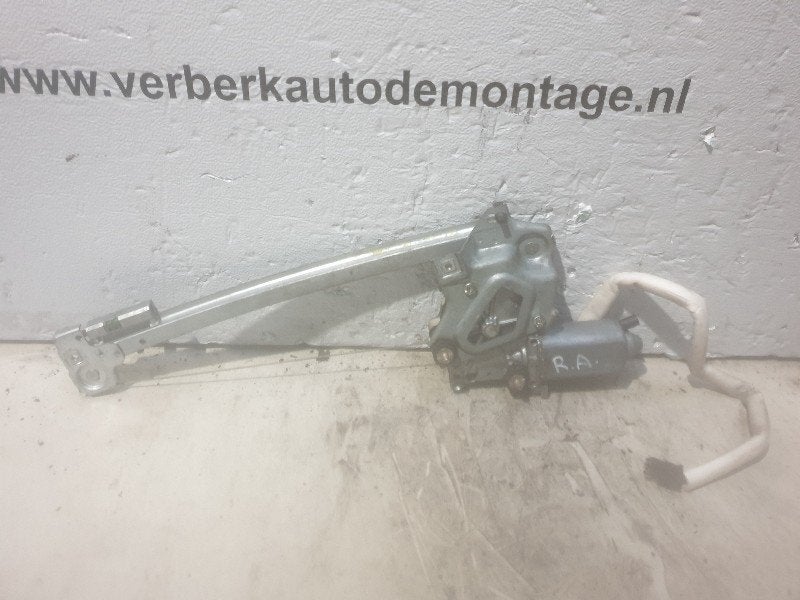 RAAMMECHANIEK ELEK RECHTS ACHTER 80 (B4) (893-839-398-a), Auto-onderdelen, Info@audi.de, Achter, Audi, Audi AG