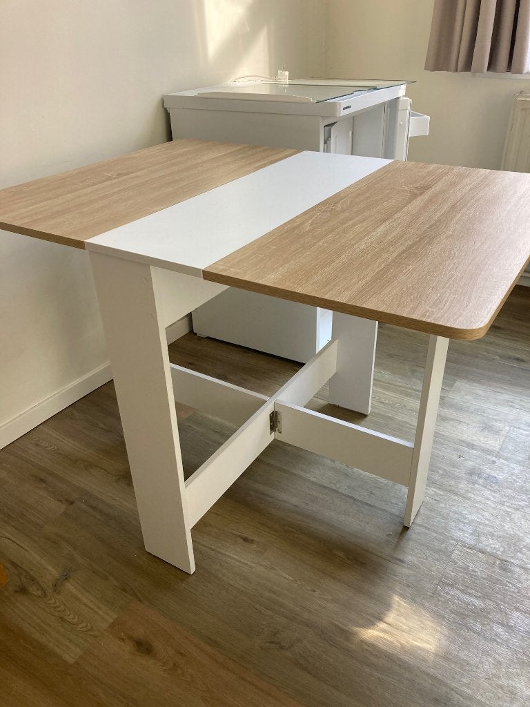 Opklapbaar keukentafeltje, Ophalen, 50 tot 100 cm, Tot twee personen, 50 tot 100 cm