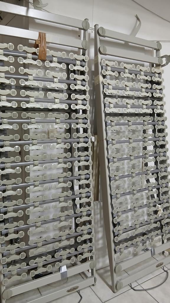 Paire de sommiers sur pieds Winx 140x200cm lattoflex, Enlèvement, Sommier