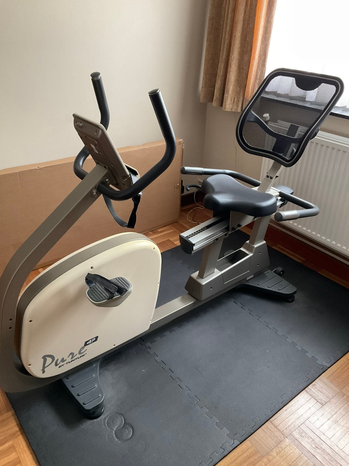 Tunturi home trainer - ligfiets, Sport en Fitness, Fitnessapparatuur, Ophalen, Ligfiets, Kunststof, Gebruikt