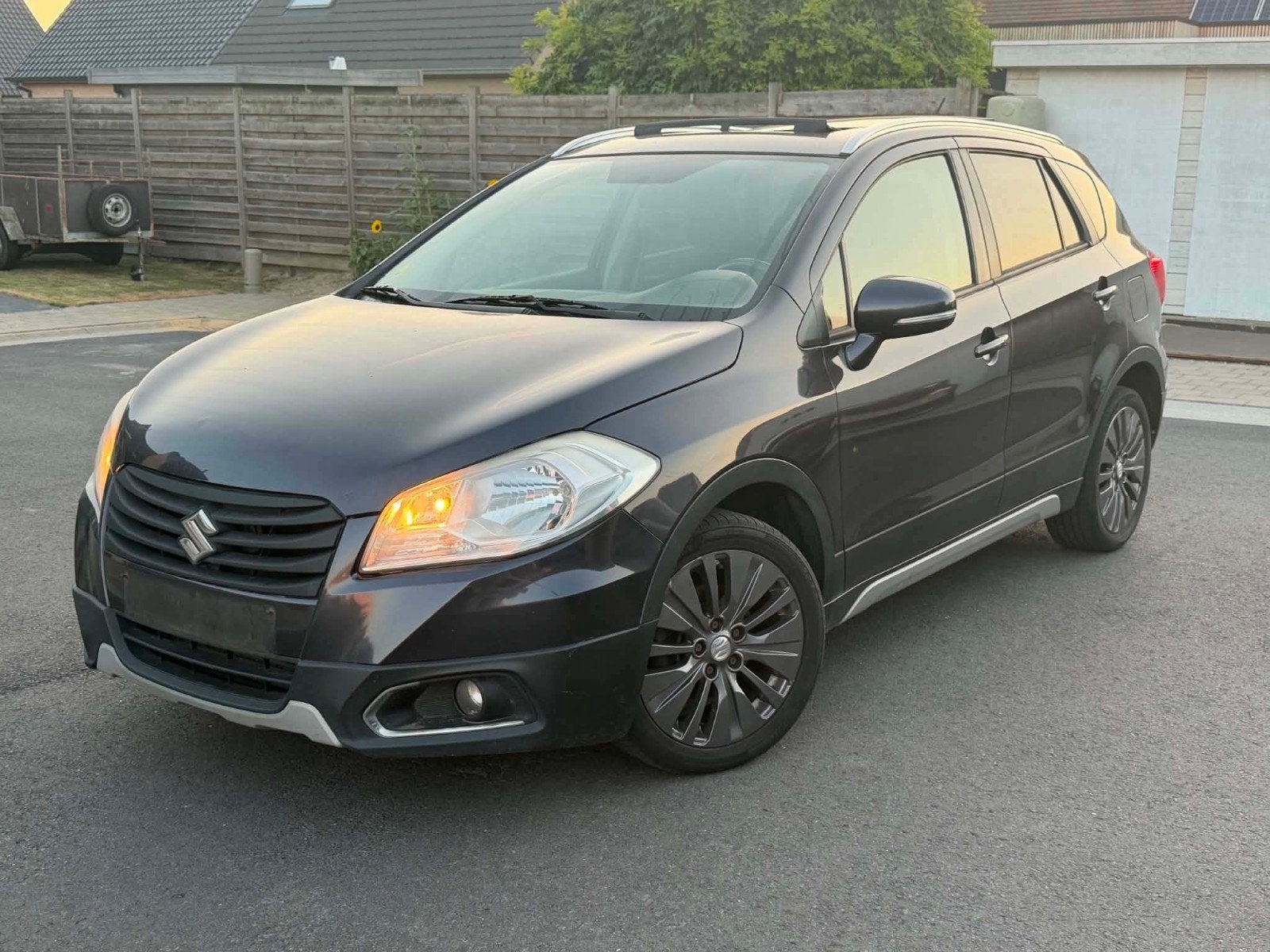Suzuki SX4 diesel 16 grise, Autos, Suzuki, Achat, Noir, Particulier, Tissu