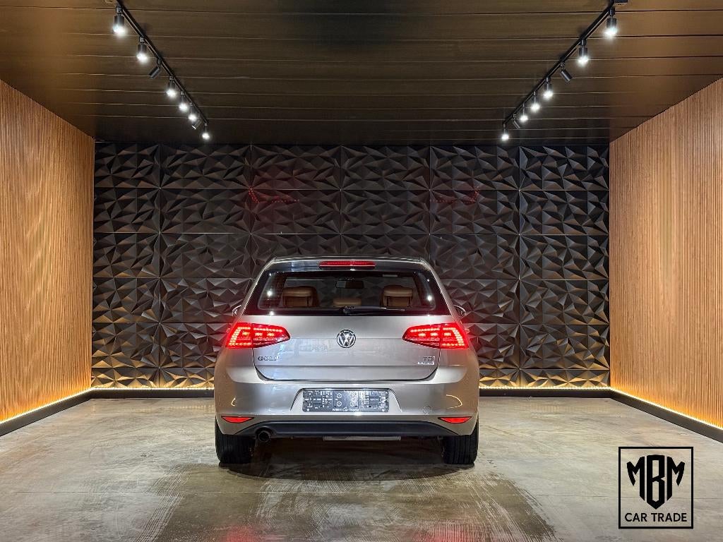 ✅Vw Golf 7 1.6 TDi GARANTIE Edition ACC Xenon Leder ZVerwarm, Auto's, Volkswagen, Voorwielaandrijving, Euro 5, 4 cilinders, 1290 kg