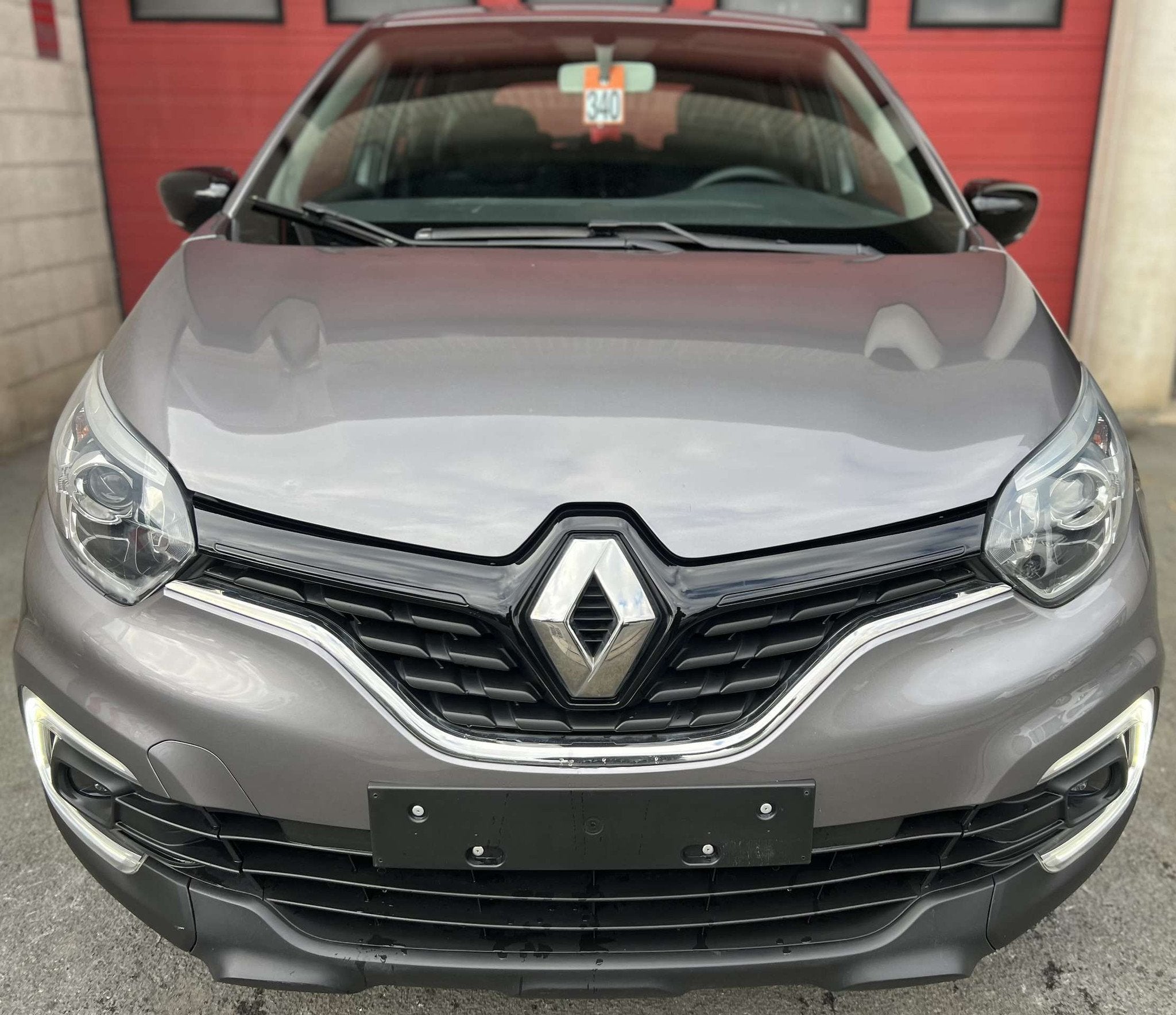 Renault Captur 0.9 TCe Zen + CLIM + CAR-PASS, Argent ou Gris, Achat, Euro 6, Entreprise