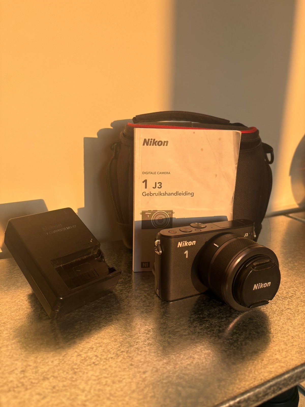 Nikon 1 J3 + lens, Audio, Tv en Foto, Handleiding, Zo goed als nieuw, Nikon, Ophalen