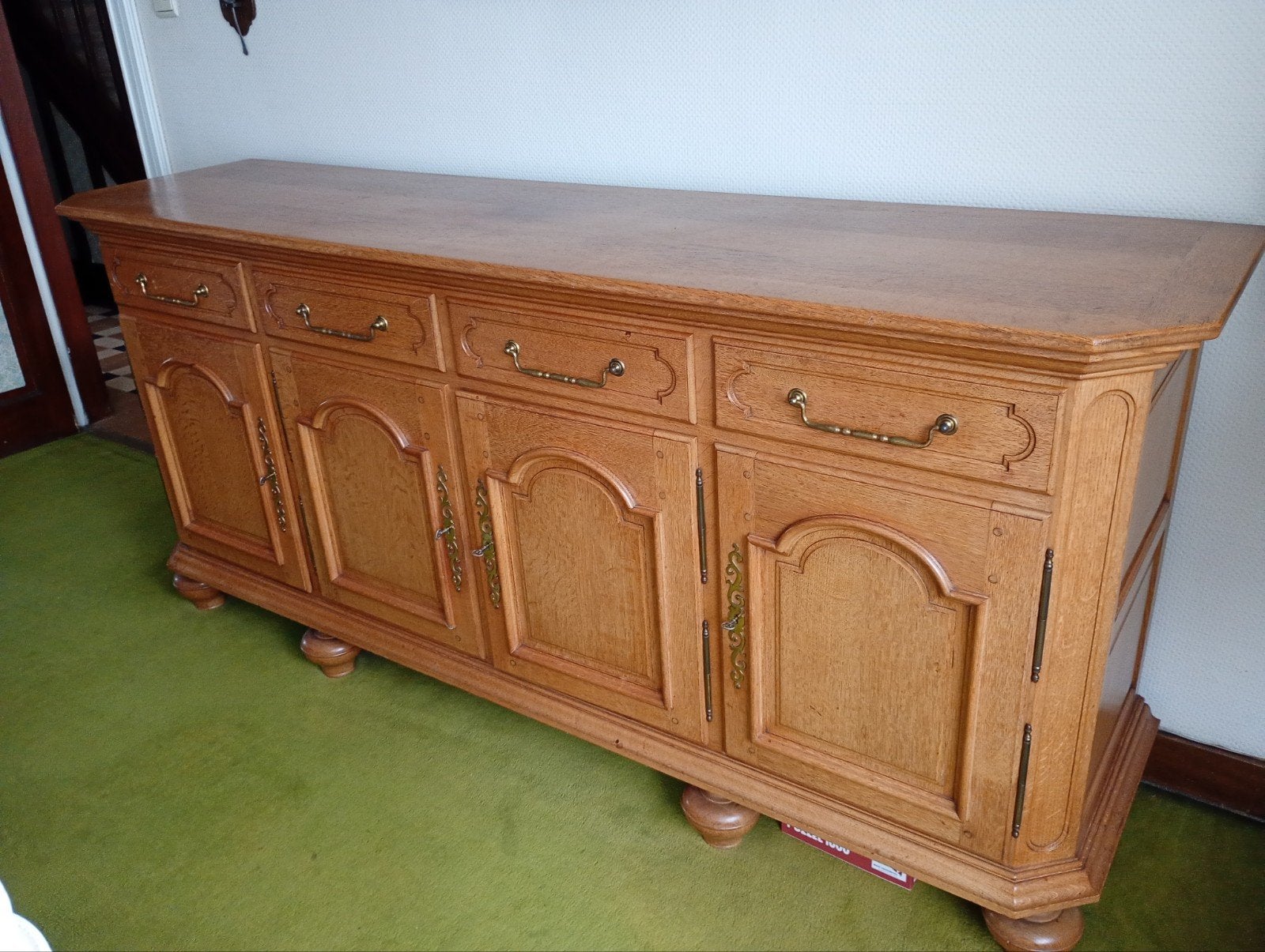 Massief Eiken Dressoir | Klassiek Landelijk, Huis en Inrichting, Ophalen, Gebruikt, Eikenhout