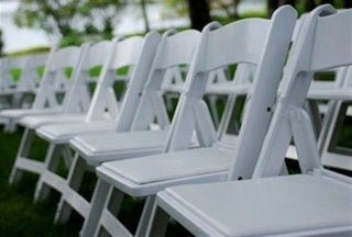 Ceremoniestoel met kussen te huur, Enlèvement