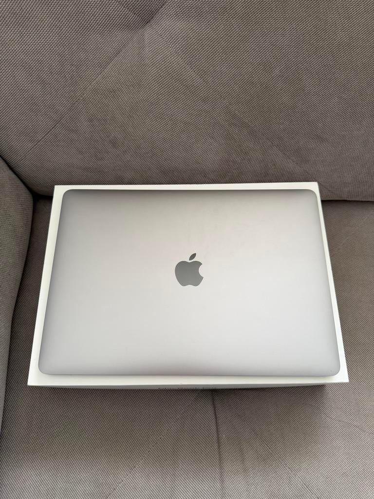 Apple MacBook Pro, Computers en Software, Apple Macbooks, MacBook, 13 inch, 2 tot 3 Ghz, 8 GB, Ophalen