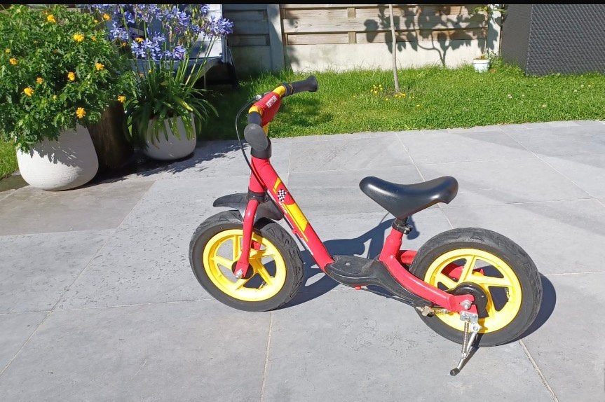 Loopfiets Kettler 2-5 jaar, Ophalen, Zo goed als nieuw, Velgrem, Minder dan 16 inch