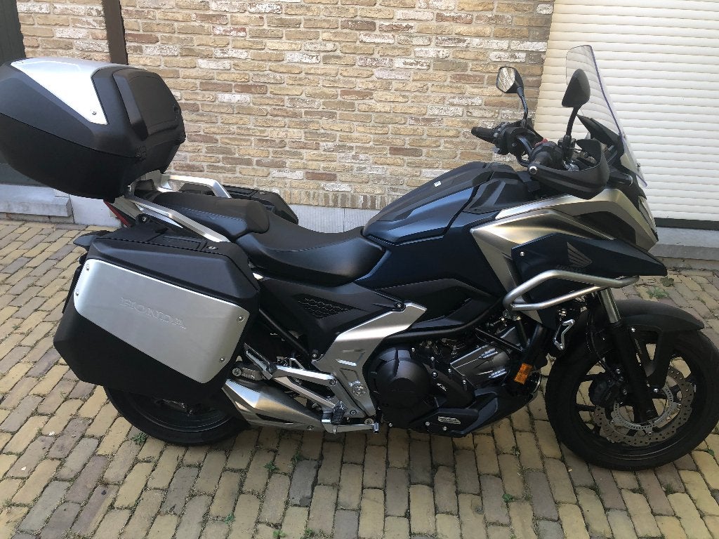 Honda NC750X  automaat bj. '24, veel opties/nieuwe banden, Motos, Motos | Honda, Permis Moto A, 750 cm³, Occasion, Plus de 35 kW