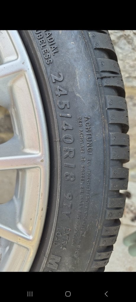 4 Audi 245/40 r 18 wintervelgbanden, Auto-onderdelen, Banden en Velgen, Ophalen, 18 inch, 245 mm, Nieuw