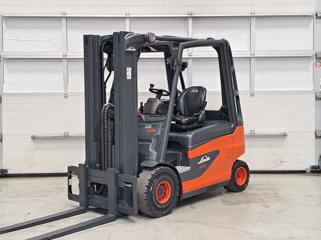 Linde E25-01, 2000 à 3000 kg, Électrique, Chariot élévateur, LINDE