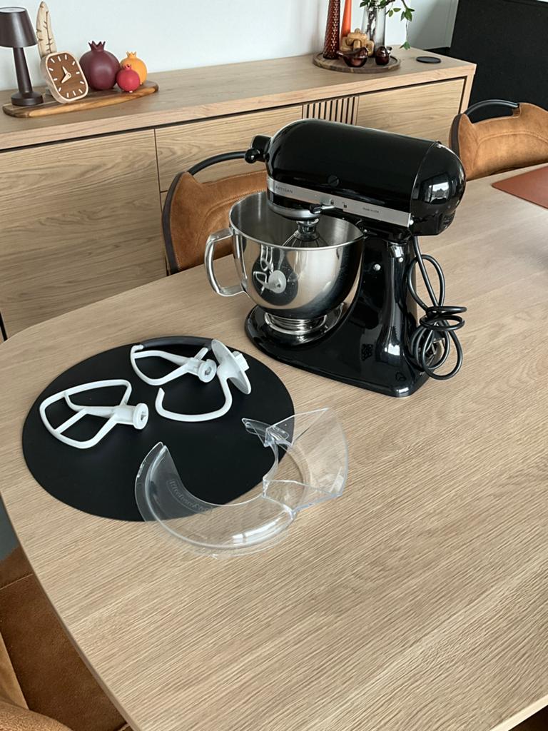 Kitchenaid te koop met bijhorende hulpstukken, Elektronische apparatuur, Ophalen