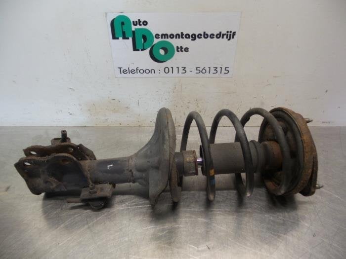 Schokdemperpoot links-voor van een Volvo S40/V40, Gebruikt, -, -, Ophalen of Verzenden
