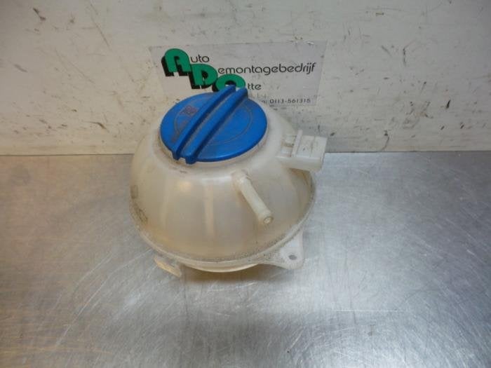 Réservoir d'expansion d'un Seat Ibiza (Ibiza 08-), -, 3 mois de garantie, Utilisé, -