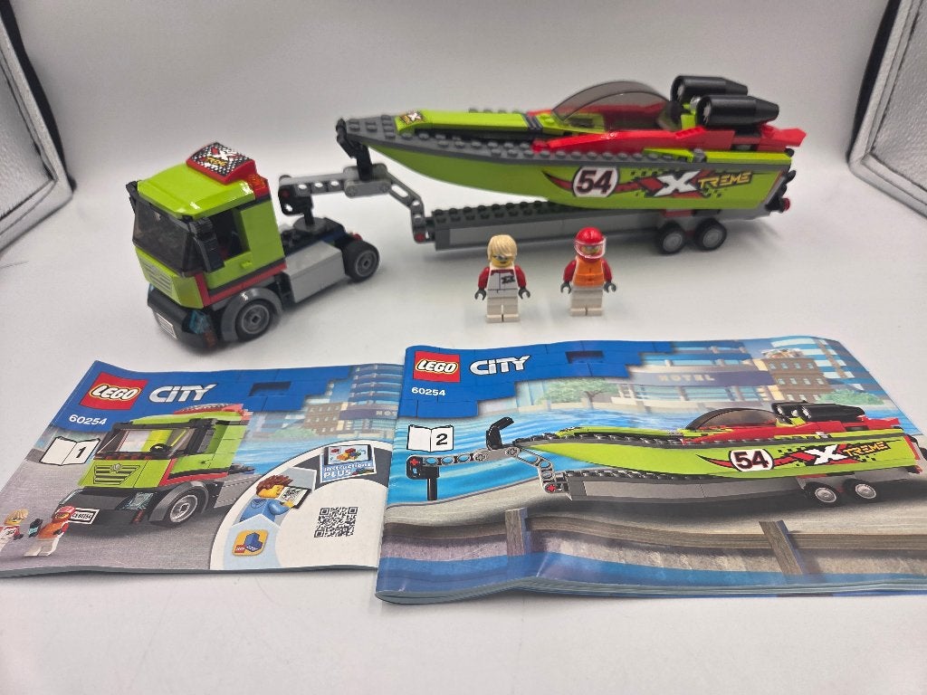 Lego City 60254 Race Boat Transporter, Kinderen en Baby's, Speelgoed | Duplo en Lego, Zo goed als nieuw, Lego, Complete set, Compleet