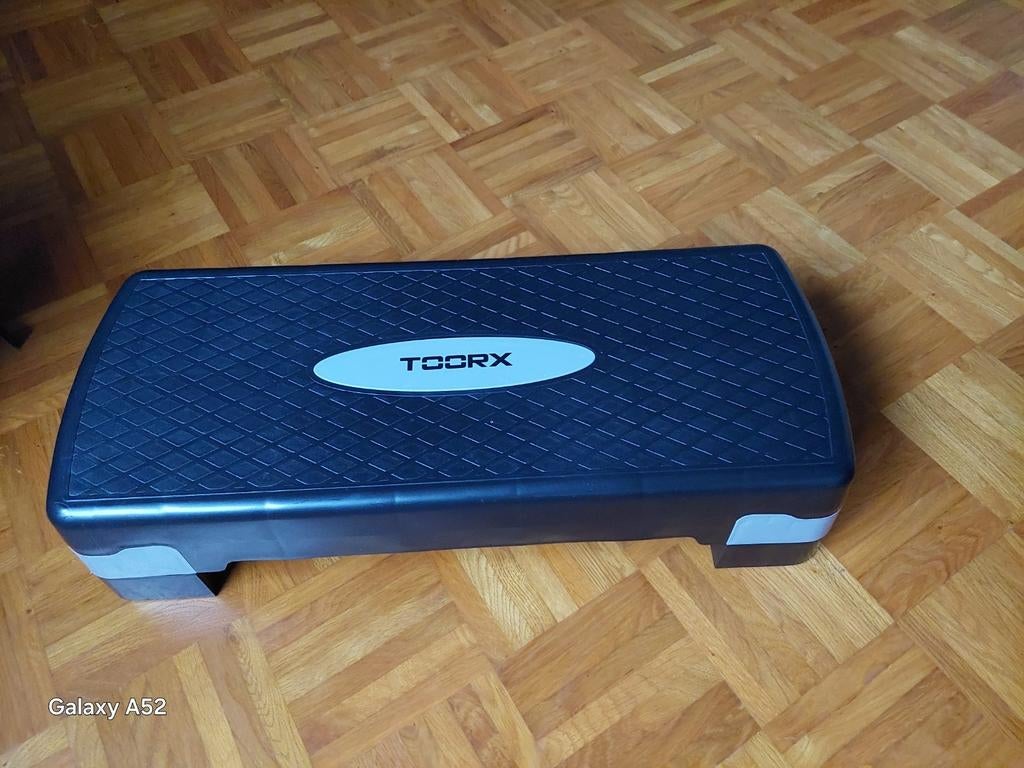 TOORX aerobic fitness step 2 hoogtes, Ophalen, Kunststof, Stepapparaat, Zo goed als nieuw