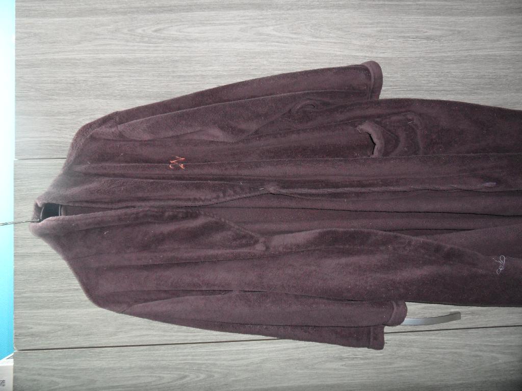 peignoir  mixe pas envoi, Vêtements | Femmes, Vêtements de Bain & Maillots de Bain, Enlèvement, Porté, Brun