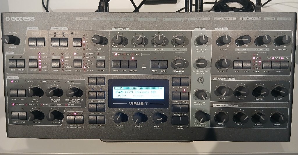 ACCESS VIRUS TI2 | Perfecte nieuwstaat - buitenkansje!, Musique & Instruments, Enlèvement ou Envoi