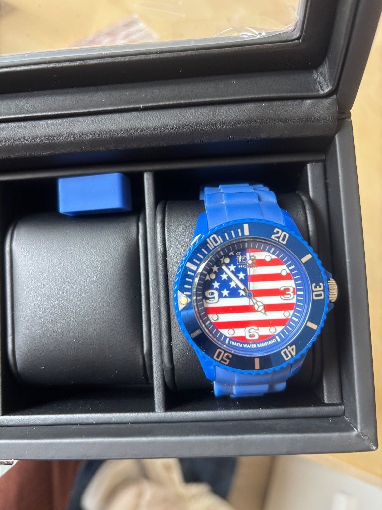 Ice Watch USA, Bijoux, Sacs & Beauté, Montres | Enfants, Enlèvement ou Envoi, Comme neuf, Bleu, Garçon ou Fille