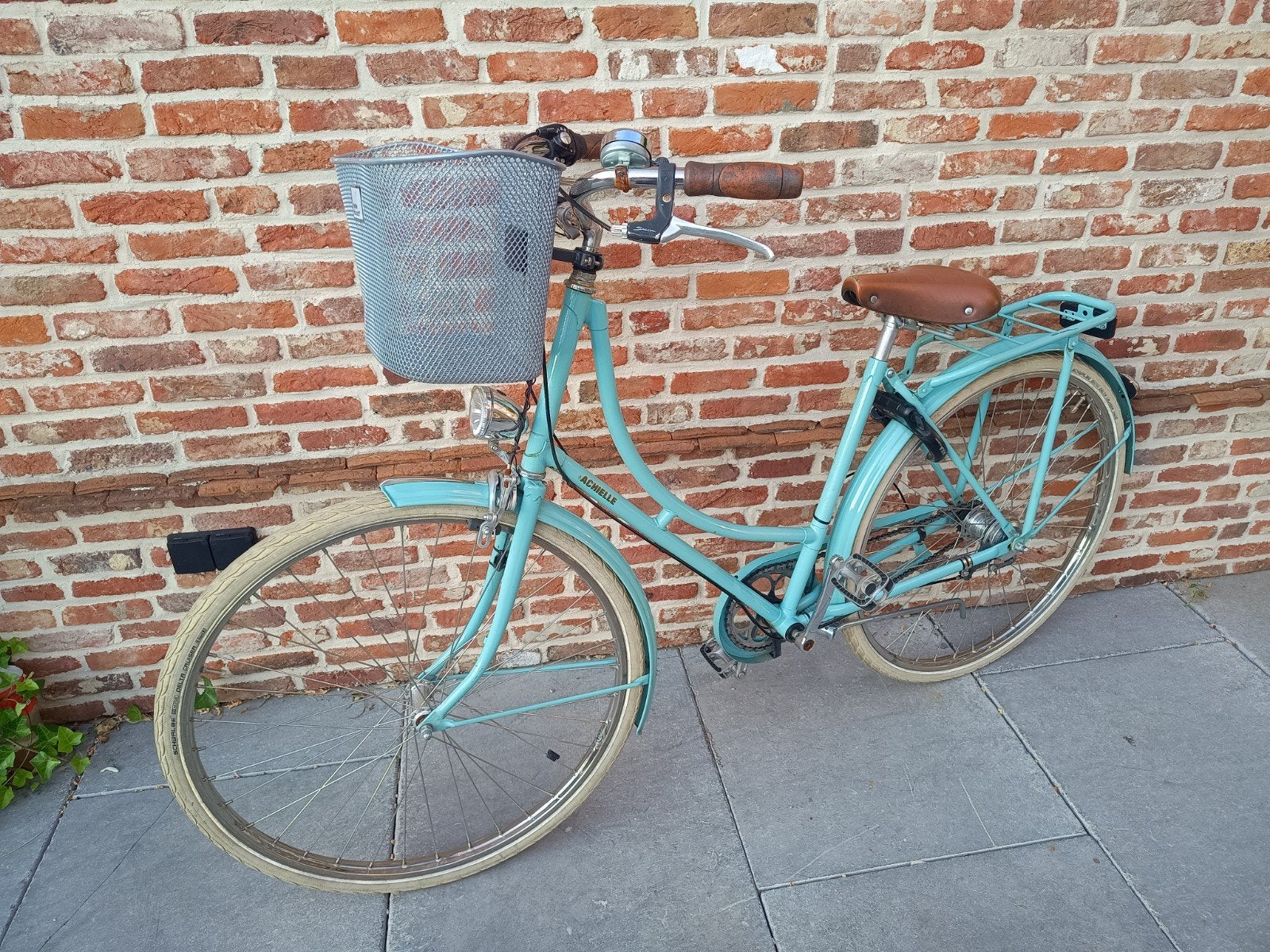 Vélo pour femme Achielle, Vélos & Vélomoteurs, Vélos | Femmes | Vélos grand-mère, Enlèvement, Vitesses