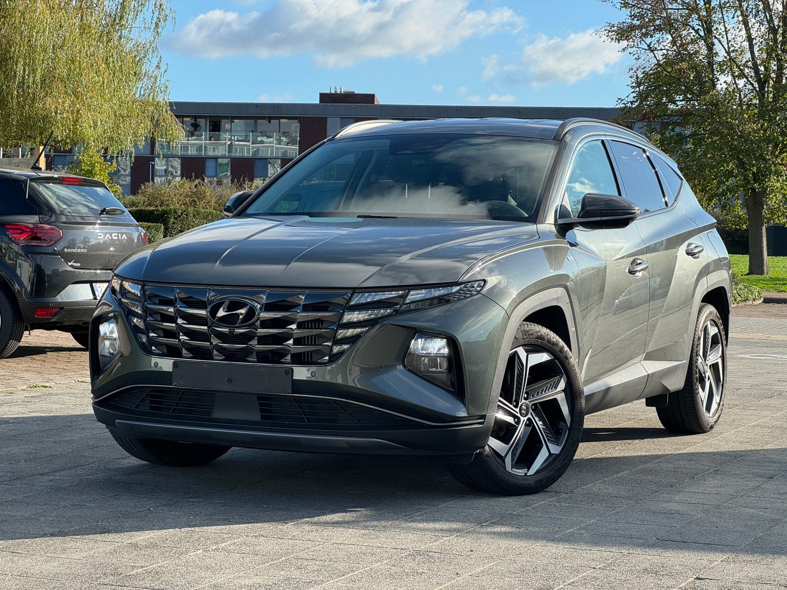 Hyundai Tucson 1.6T MILD HYBRID SHINE, Autos, Cuir, Argent ou Gris, Achat, Boîte manuelle