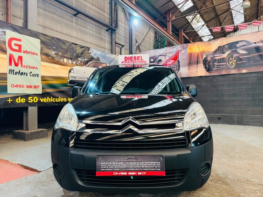 Citroën Berlingo 1.6HDI 3Place Utilitaire airco att remorque, Autos, Achat, 6 portes, Entreprise, Boîte manuelle