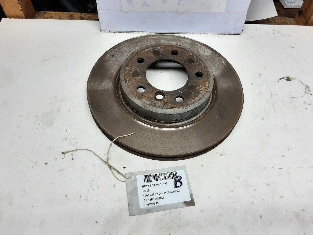 FREIN DISQUE AVANT BMW 3 serie (E46 / 2) (01-1998/07-2006), Autos : Pièces & Accessoires, Mevr. I. Hauben, Utilisé, BMW, Rue de l'Espoir 34 34
4030  GRIVEGNÉE, BE