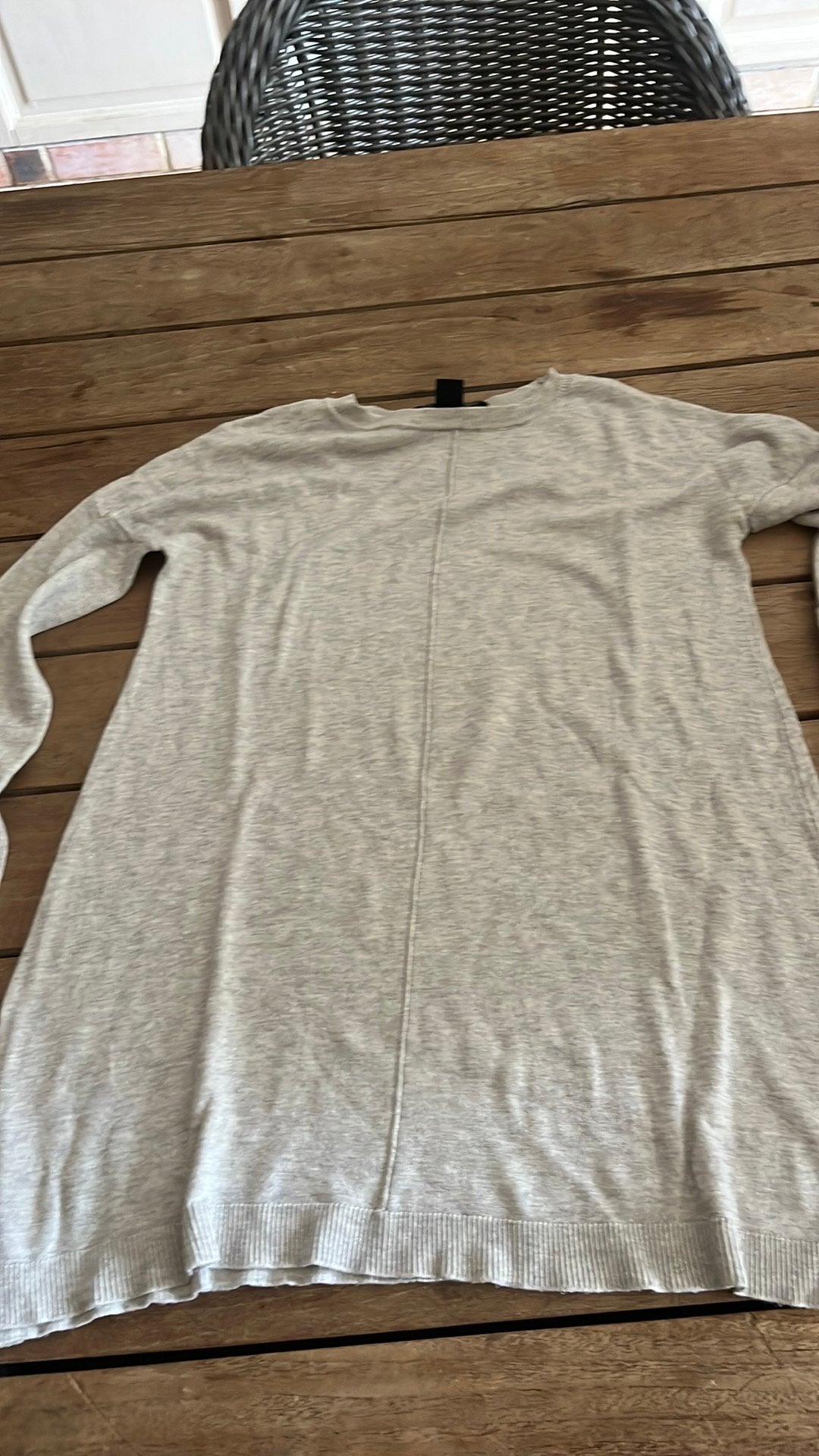 Joli pull, de taille moyenne à bonne, Vêtements | Femmes, T-shirts, Enlèvement ou Envoi, Comme neuf