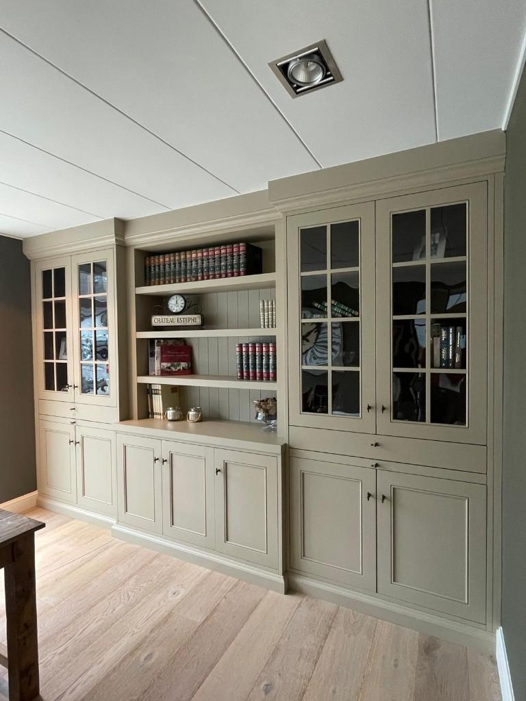 landelijke dressoir kast, Huis en Inrichting, Ophalen, Eikenhout, Nieuw, Landelijk
