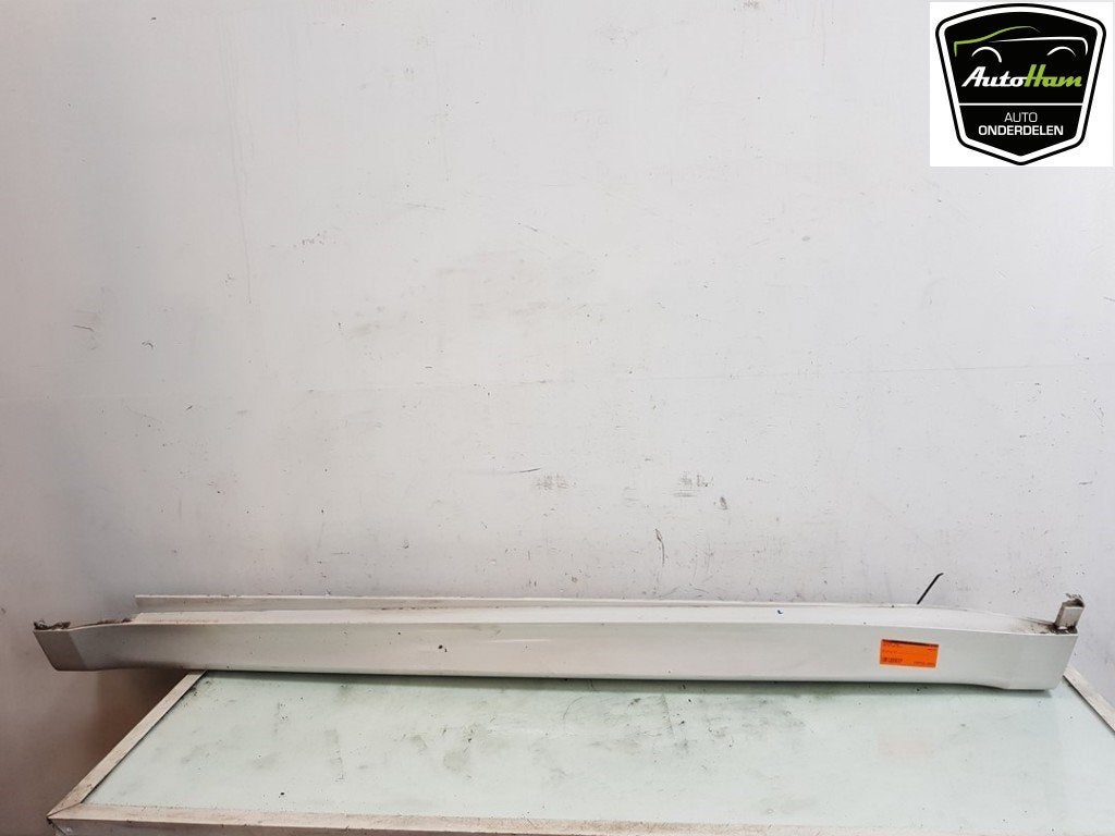 JUPE LATERALE GAUCHE BMW X5 (F15) (|51778058507|), Utilisé, Gauche, BMW