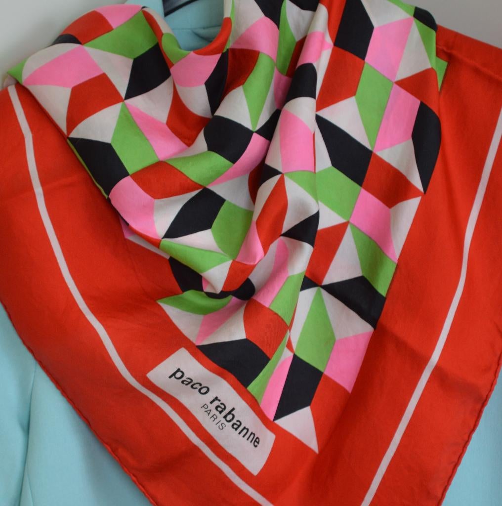 PACO RABANNE FOULARD / PARIS, Enlèvement ou Envoi, Neuf