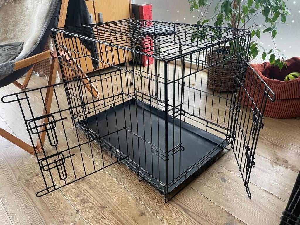 Bench - opvouwbare kennel - hond, Dieren en Toebehoren, Hondenbenches, Ophalen of Verzenden, Zo goed als nieuw