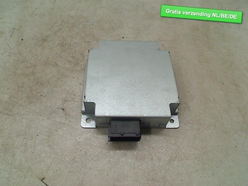 RADIOMODULE Fiat 500 (312) (01-2007/12-2012) (51833517), FCA Germany GmbH, Gebruikt, IPC D1-09 Bahnhofsplatz
65423  Rüsselsheim am Main, DE