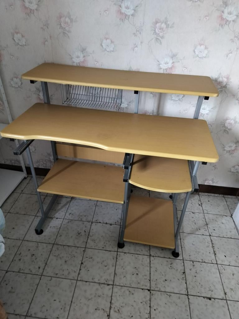 Bureau, Enlèvement