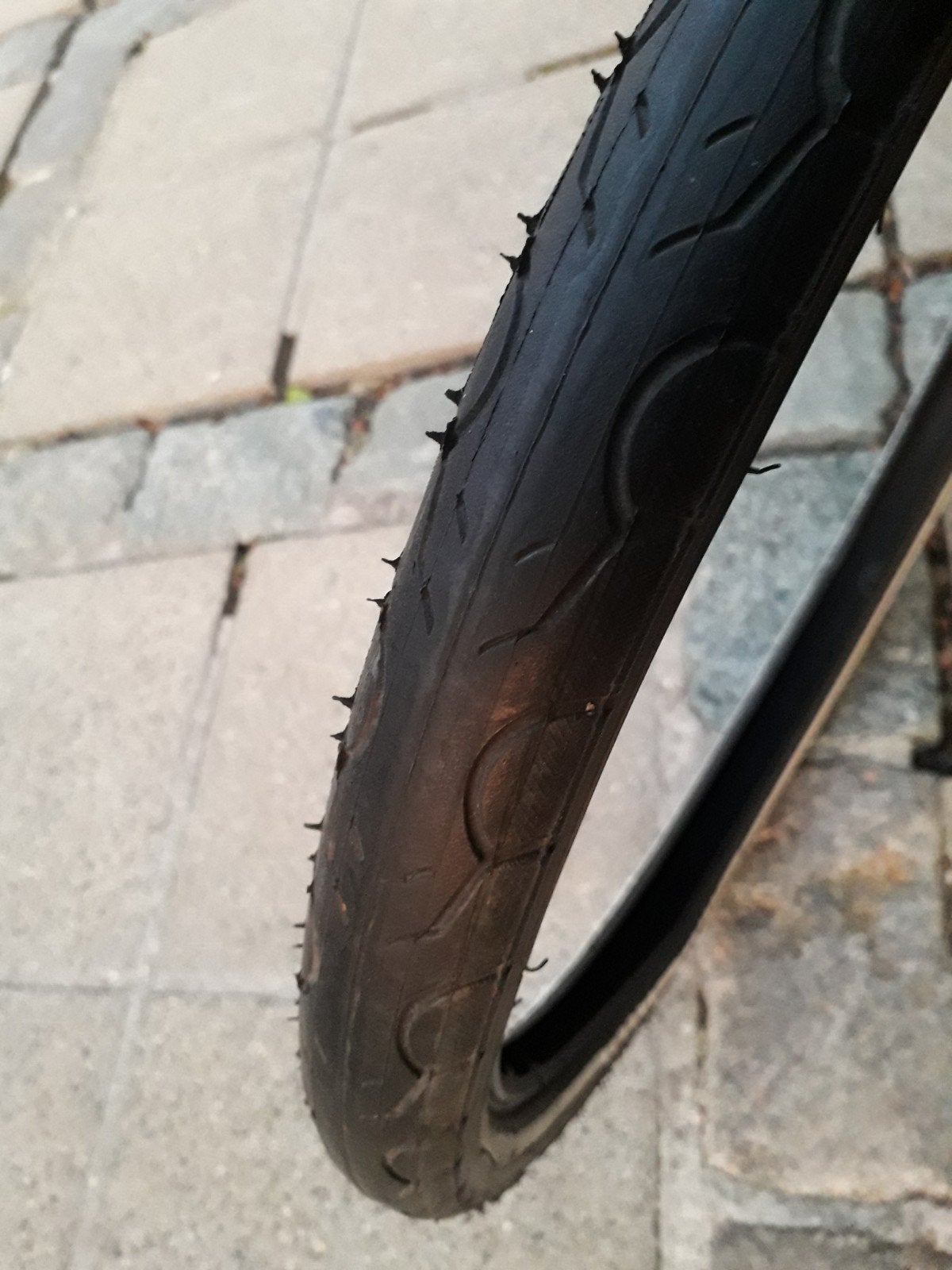 2 fietsbanden 20x1,50, Ophalen, Band, Rubber, Gebruikt