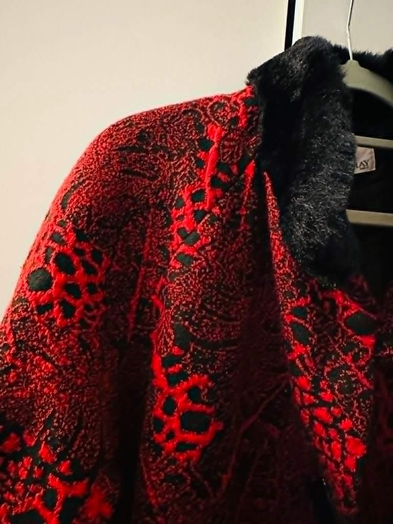 Chique jas maat 42/44, Kleding | Dames, Ophalen of Verzenden, Zo goed als nieuw, Maat 42/44 (L), Zwart