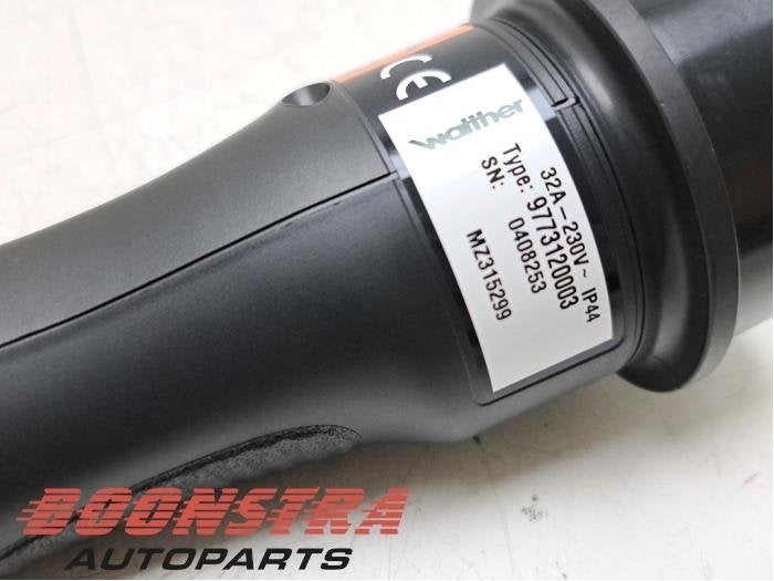 Oplaadkabel hybride van een Mitsubishi Eclipse Cross, Gebruikt, -, -, Ophalen of Verzenden