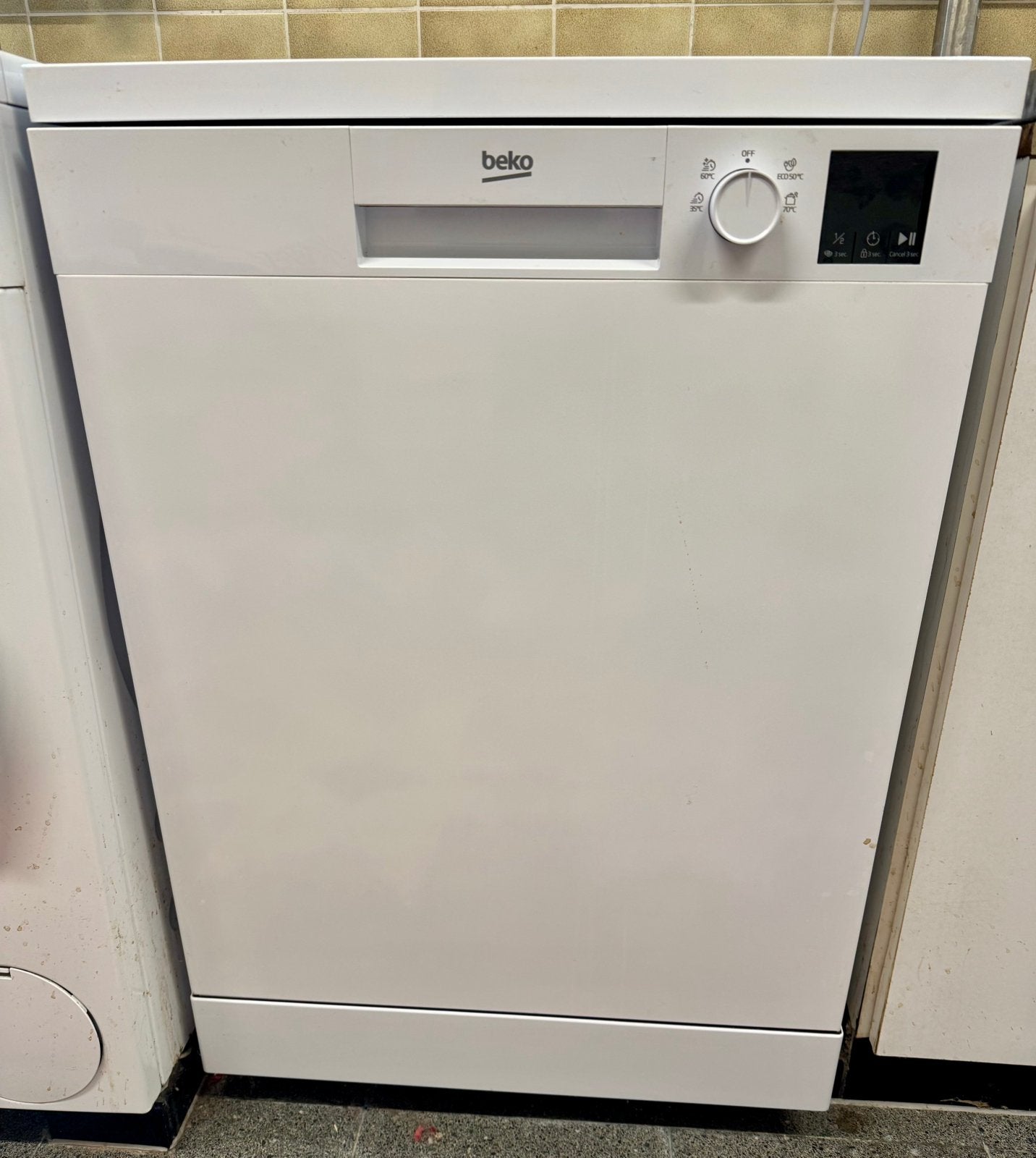 Zo goed als nieuwe BEKO vaatwas, Ophalen, Zo goed als nieuw
