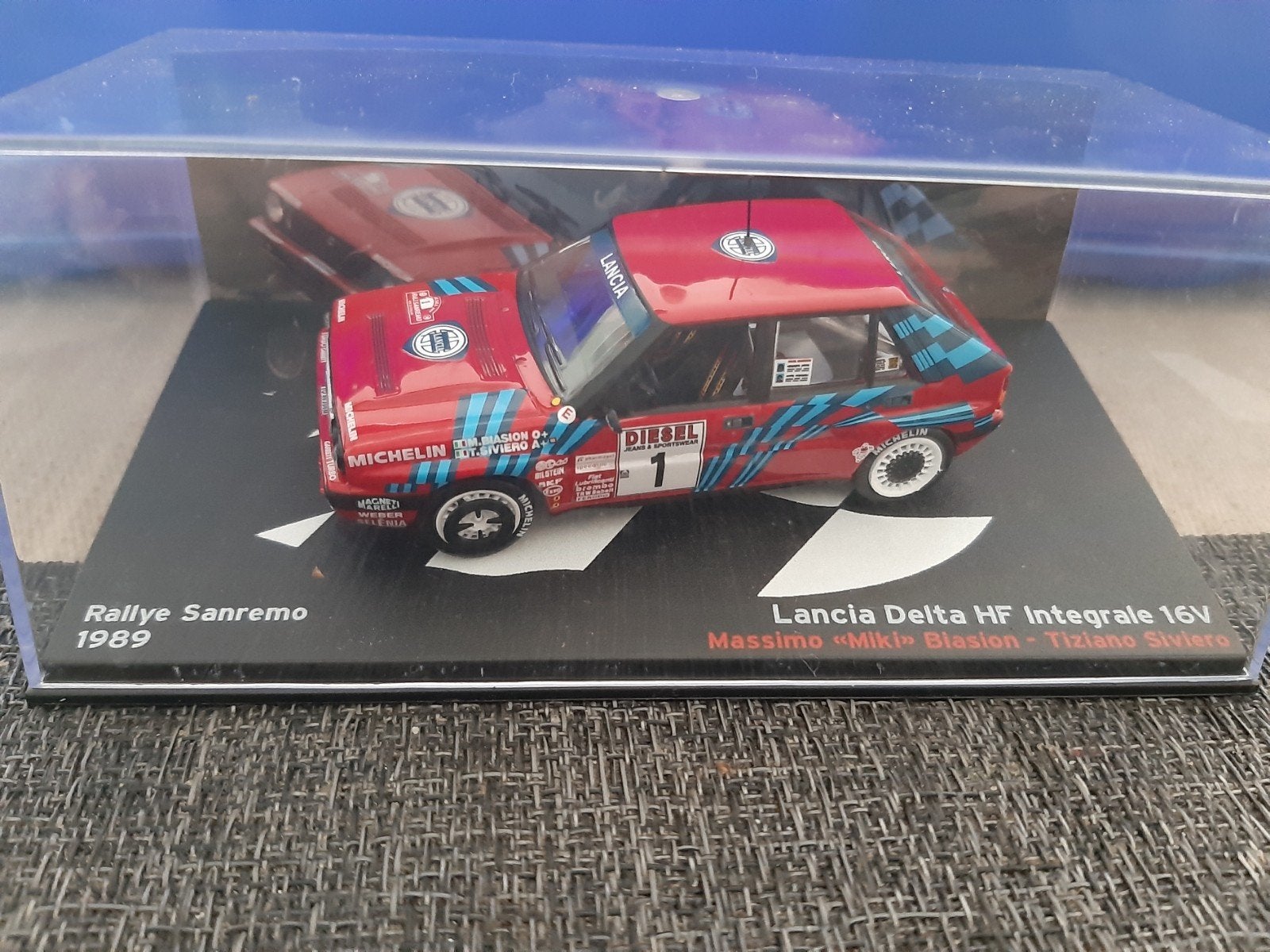 Voiture miniature 1.43 Lancia delta hf integrale 16V, Enlèvement ou Envoi, Voiture
