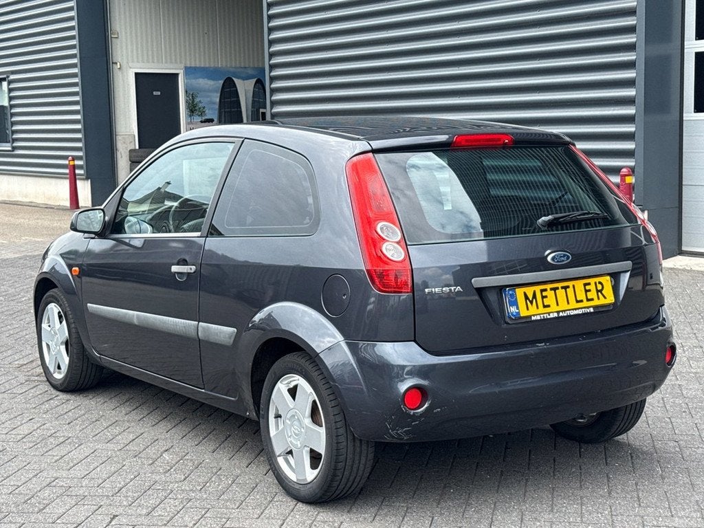 Ford Fiesta 1.3-8V Futura, airco, Auto's, 1299 cc, Gebruikt, 4 cilinders, Bedrijf