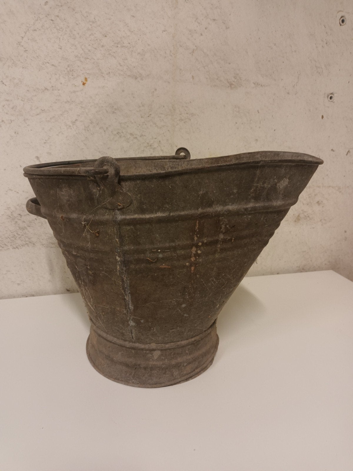Vintage zinken kolenemmer / stoere industriële plantenbak, Ophalen