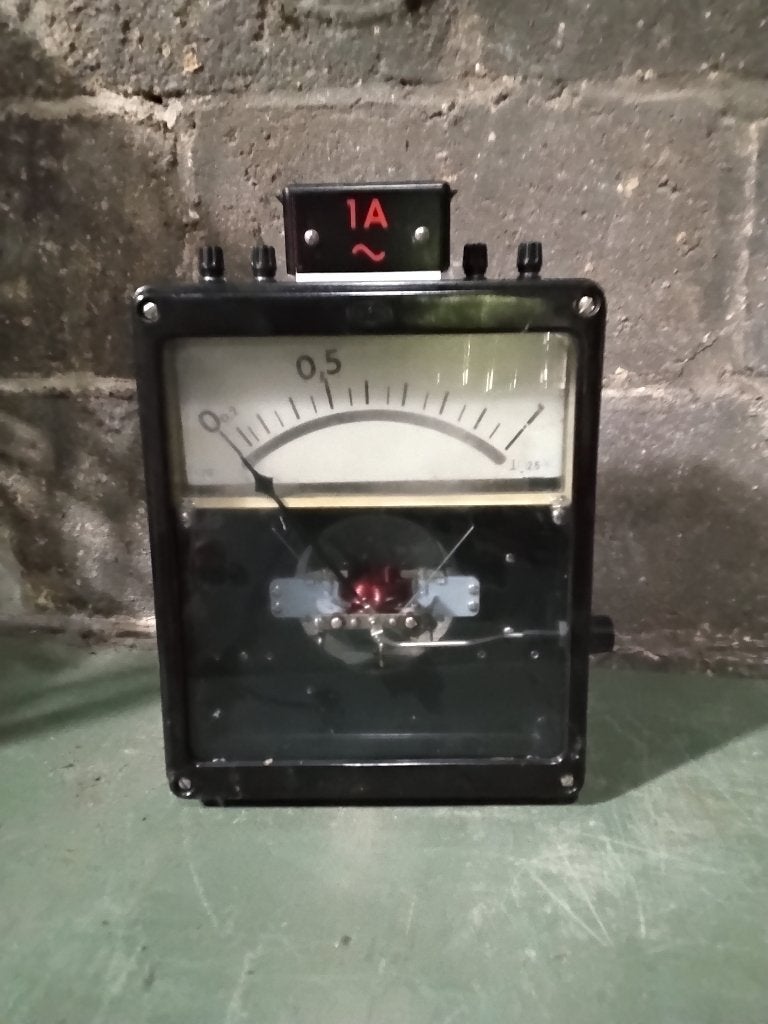 Ancien voltmetre, Antiek en Kunst, Antiek | Gereedschap en Instrumenten, Ophalen of Verzenden