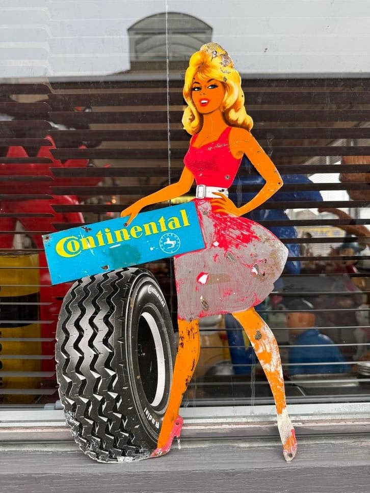 Vintage Continental Banden Reclamebord