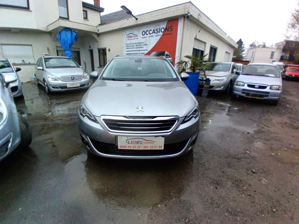 Peugeot 308 break 2000cm3 diesel, Argent ou Gris, Euro 6, Entreprise, Noir