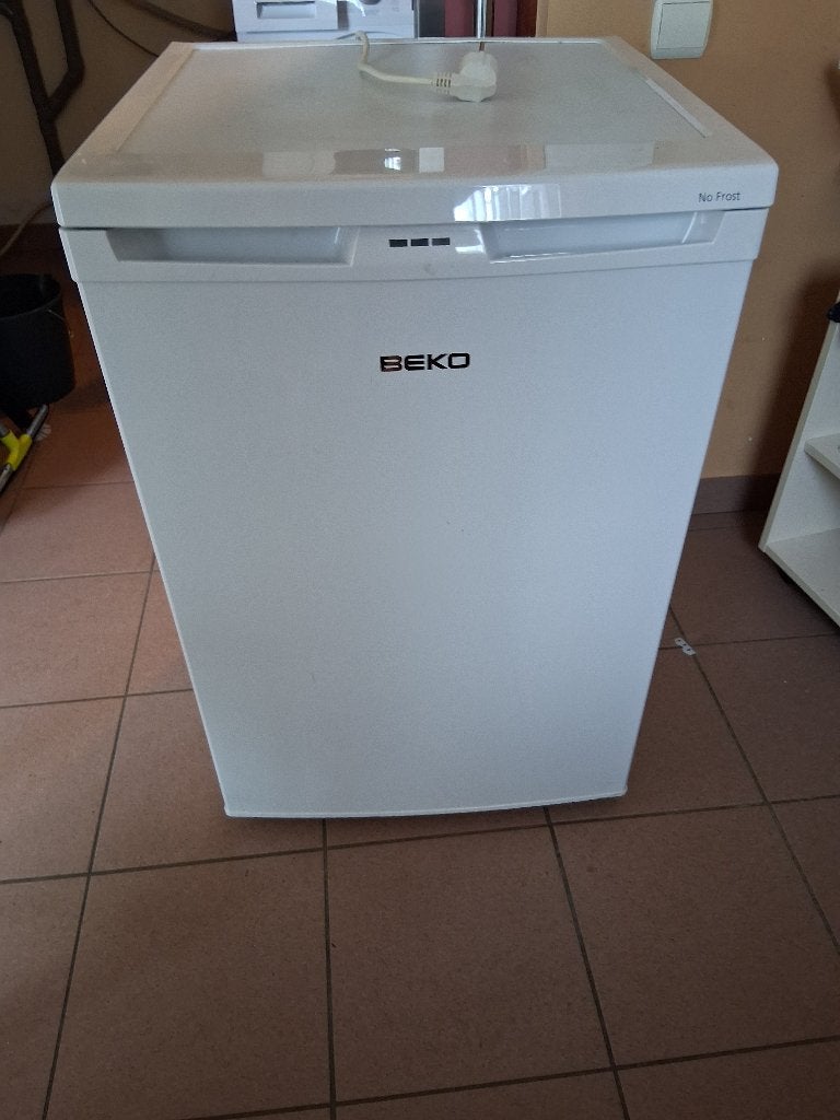 Diepvries BEKO 40 Eur, Electroménager, Enlèvement, Comme neuf, Autoportant, Congélateur
